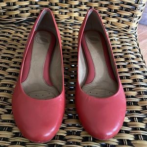 Orange Wedge Shoes with Cork Accent.         Size 7